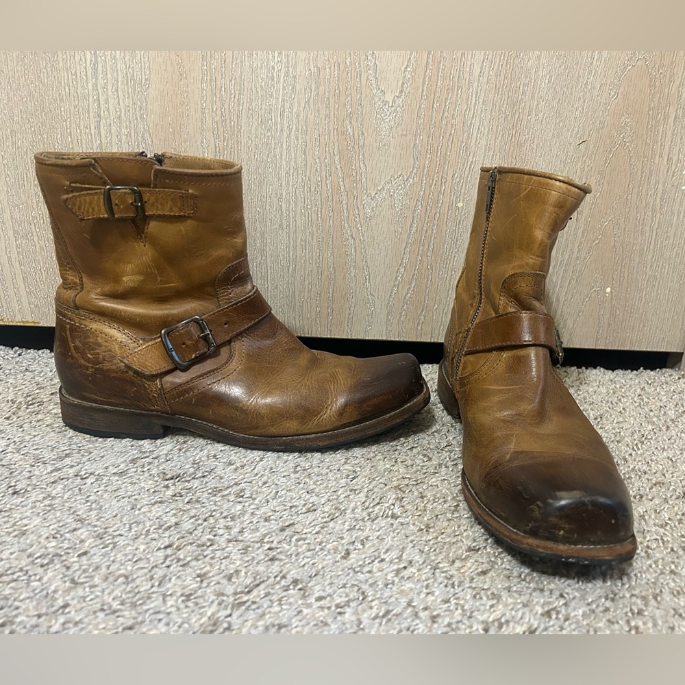 Frye Veronica Caramel Flex Leather Engineer Boot Buckles Side Zip Women's Sz 8.5